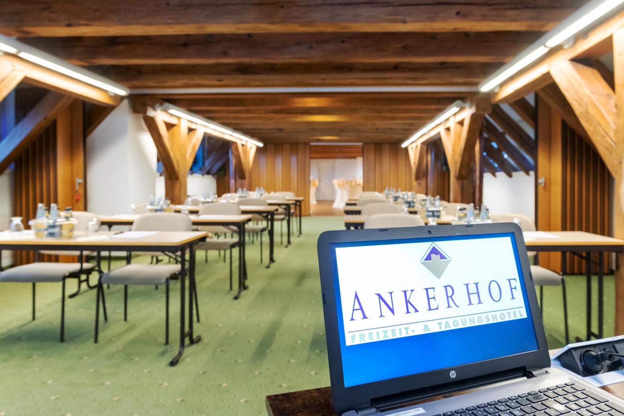 Ankerhof Hotel Хале Екстериор снимка