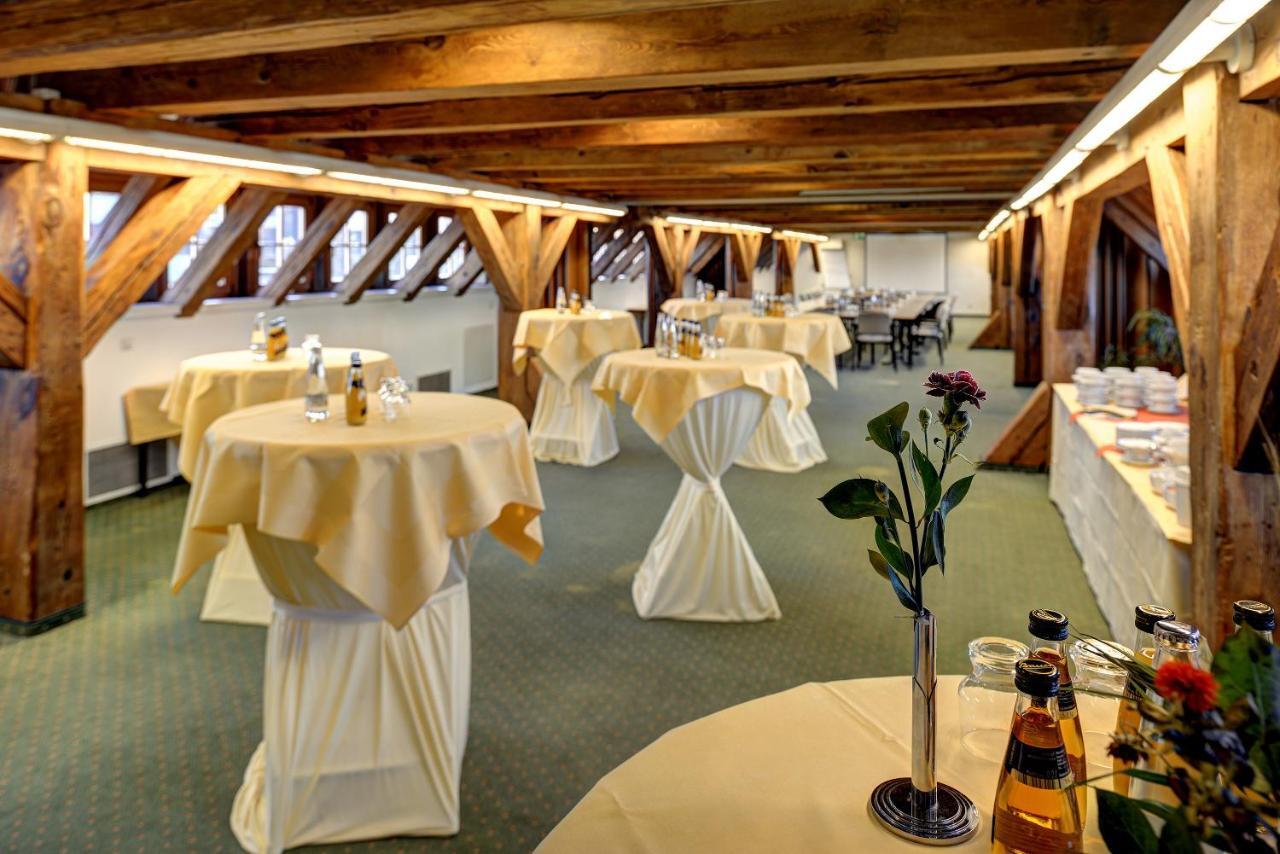 Ankerhof Hotel Хале Екстериор снимка